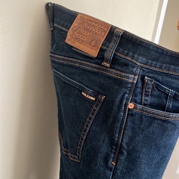 Volcom Stone Jeans - Picture 2 of 3